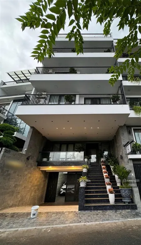 Bán đất tây hồ, 2 mặt ô tô tránh, cách phố cổ 1km. dt 90m2 x mt 6m, 26 tỷ tặng gpxd 7 tầng