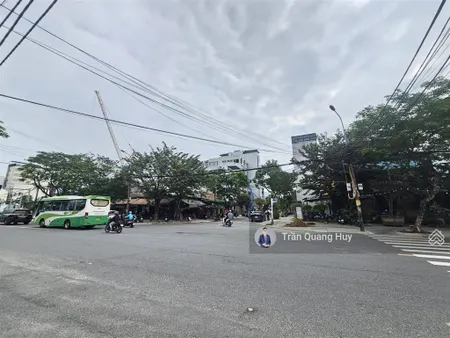 Hạ giá sâu bán nhanh lô góc ngã 4 hồ nghinhngô quang huy liền kề tháp đôi sungroup, cách biển 300m