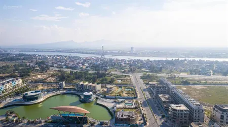 Cam kết view như hình, view biển ngay trung tâm tp, sở hữu lâu dài. căn độc nhất trên thị trường