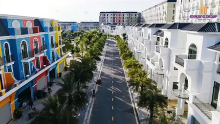 Chính chủ bán căn 4tầng đường 27m kđt mekong (la celia) bảo ninh đồng hới quảng bình (8.6tỷ)