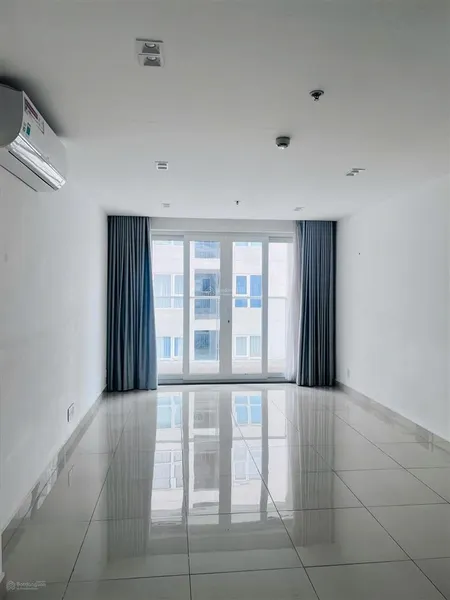 Bán office chung cư sky center phổ quang tân bình. dt 36m2 2 tỷ 750