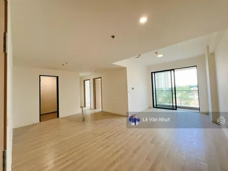 3pn lumiere boulevard, chỉ 6,34 tỷ bao hết, hướng đông bắc tòa a view thoáng