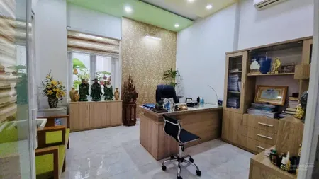 Bán biệt thự khu 1, an viên nha trang. 180m2, 3 tầng, 3pn, 2p làm việc, 1p đọc sách, giá 25 tỷ