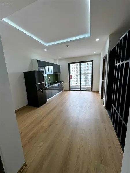 Tôi có căn 1 + 1pn cần bán gấp view biển, tầng cao dọn vào ở ngay