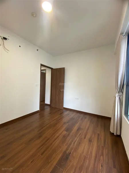 Chính chủ cần bán căn góc akari giai đoạn 2, tầng cao, view ngoài thông thoáng, miễn pql