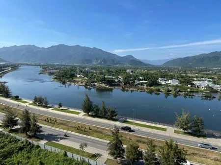 Bán căn góc thương mại 3pn sổ hồng view sông quán trường view sungroup chung cư ssh7 hà quang 1