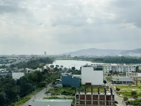 Hàng hot thị trường đúng 1 căn bán ra. góc 3pn view trực diện biển 70m2