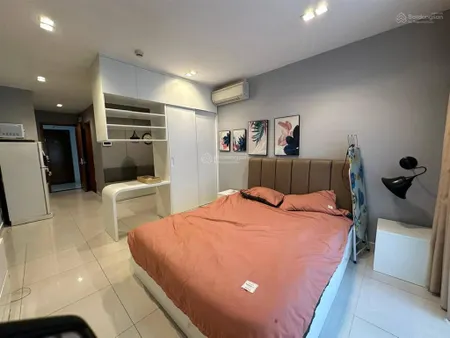 Bán gấp căn sky center phổ quang. căn 1pn 42m2, tầng trung siêu đẹp. giá chỉ 3.280 tỷ. ngay