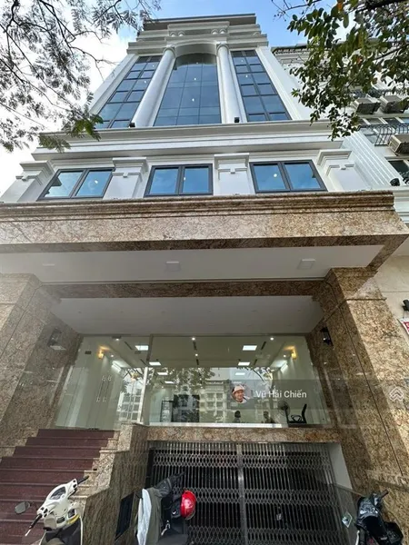 Bán đất hoàng cầu đống đa 75m2 mặt tiền rộng ô tô đỗ thoải mái chỉ 25 tỷ sẵn gpxd 9 tầng