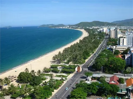 Bán đất mặt tiền phạm văn đồng 33 tỷ
