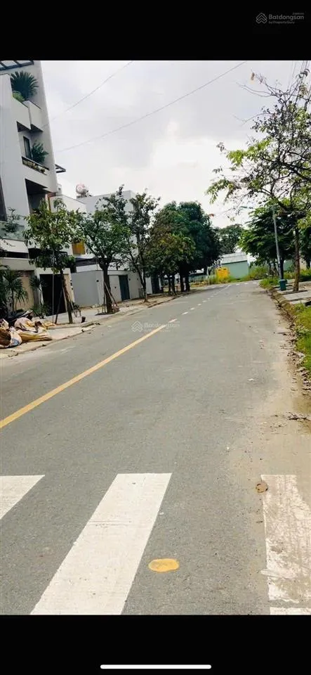 Bán lô đất góc 2 mặt tiền đường hoà minh 27 khu b phương trang sát nguyễn sinh sắc