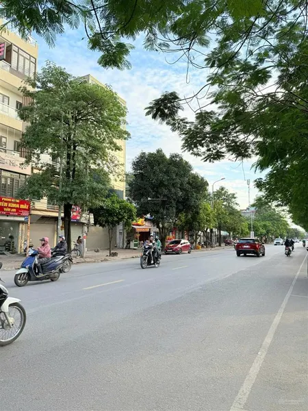Cần bán nhà 200m2 đường giáp hải lô góc + vỉa hè rộng gần cầu thanh trì và hầm qua sông hồng