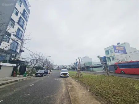 Chào bán 2 cặp đường đường 2 làn diên hồng hòa xuân cẩm lệ.
