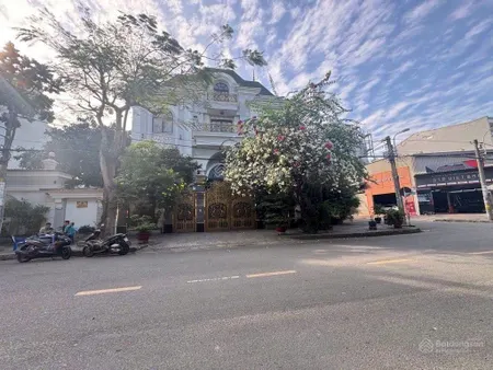 Đất biệt thự 200m2 view công viên khu tên lửa. chỉ 20 tỷ