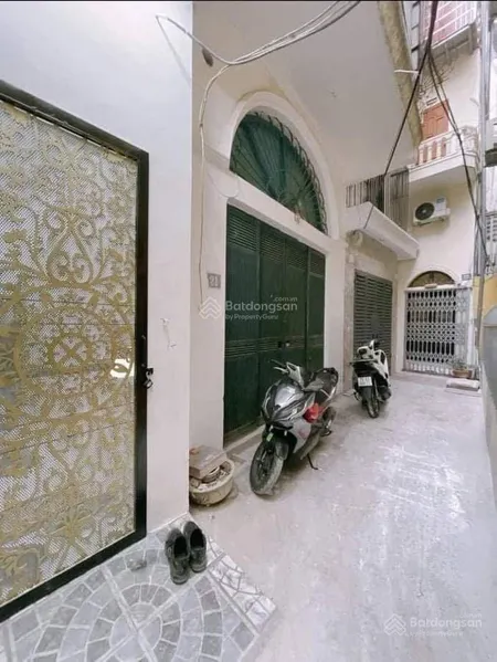 Chính chủ tôi bán nhà vũ thạnh hào nam 19m2 2 pn 3wc ngõ nông gần phố 10m ra ô tô
