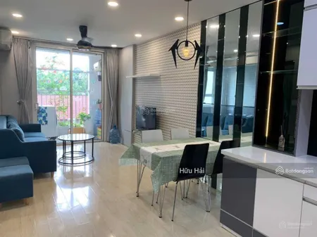 Bán nhanh căn 2pn chỉ 4.1 tỷ tại the botanica, 57m2, đầy đủ nội thất khu sân bay