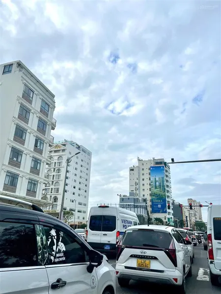 Nhà 3 tầng mt mai thúc lân, ngũ hành sơn , ngay phố tây