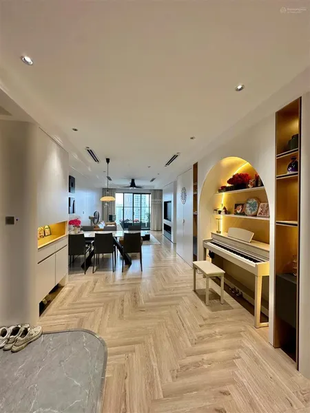 Siêu phẩm cần tiền bán nhanh thiên niên kỷ 72m2 2pn 2wc. full nt. tầng trung hướng mát giá 6,x tỉ