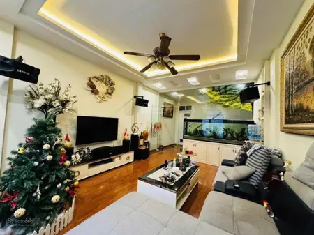 Tôi cần bán nhà mặt phố chương dương, bình hàn, 53m2 x 5t, vỉa hè, kd tốt, nở hậu, giá chỉ 9.8 tỷ