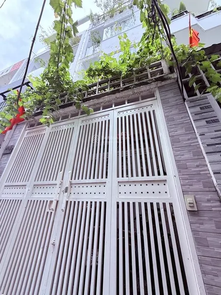 Sót lại 1 căn nhà thật 3 tầng chủ ở/ sân rộng 3 pnlâm văn bền ngay cư xá nh đh marketting40 m2