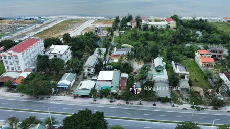 Bán thửa đất mặt tiền đường lạc long quân, ngay trung tâm của vịnh lăng cô vị trí sầm uất dễ kd