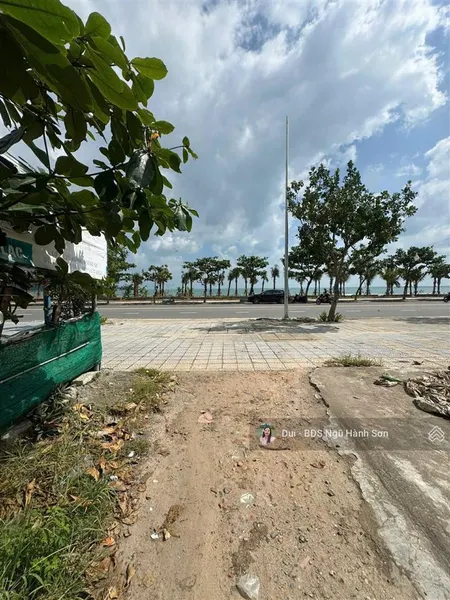 Bán đất gần biển sơn trà cách hoàng sa 31m, 30m ra biển, view chùa linh ứng, 89,4m² giá chỉ 6.5 tỷ