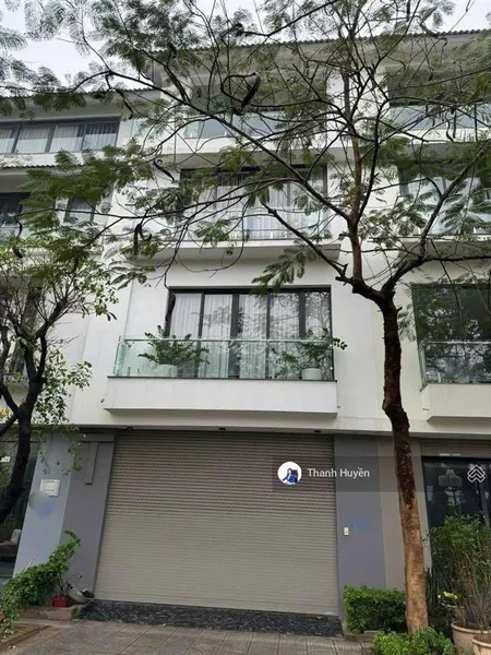 Gấp. gia đình e chuyển vào nam sinh sống cần bán gấp nhà geleximco 87m2 mt 6m giá yêu thương