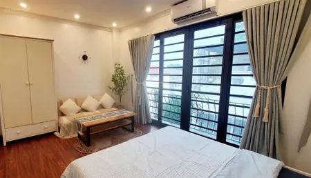 Bán nhà đẹp lâm du, long biên, ô tô, full nội thất, 31m, 5 tầng, giá 9.95 tỷ