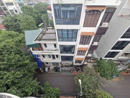 Phân lô sát mặt phốvỉa hèkinh doanhô chờ thang máyan sinh tiện ích siêu đỉnhtặng 90% nội thất