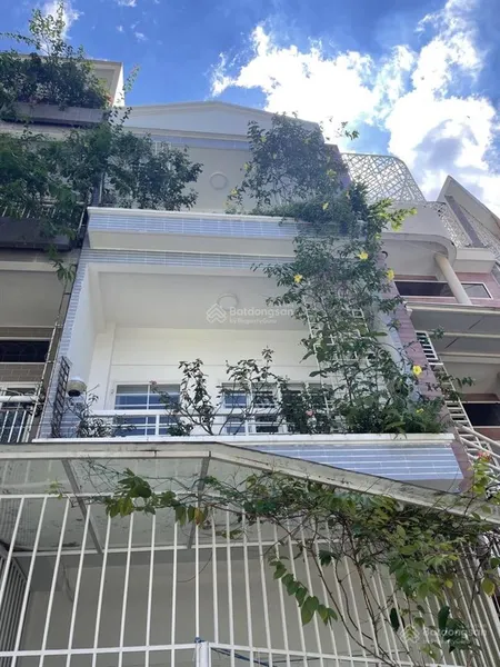 Cần bán gấp nhà nguyễn văn khối, gò vấp, 5 tỷ, 40 m2, giá hời nhất trong khu vực, sổ hồng riêng.