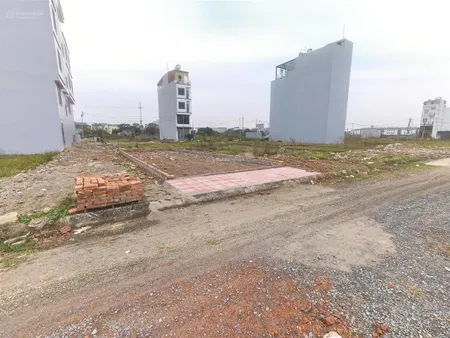 Bán gấp đất dịch vụ an thượng, an khánh. đường hè 8m. 70m2. mt 5.5m. ở, vp, cty. kd đỉnh. chỉ 10 tỷ