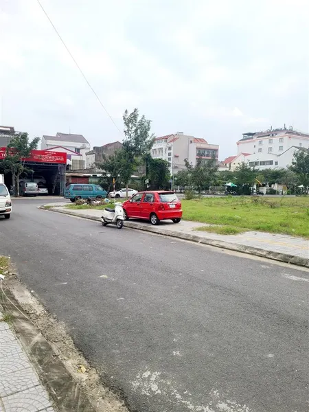 Đường 28 tháng 3 royal new city hội an