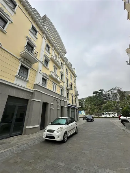 Shophouse rẻ hơn thị trường tận 3 tỷ view biển trung tâm hạ long cần bán