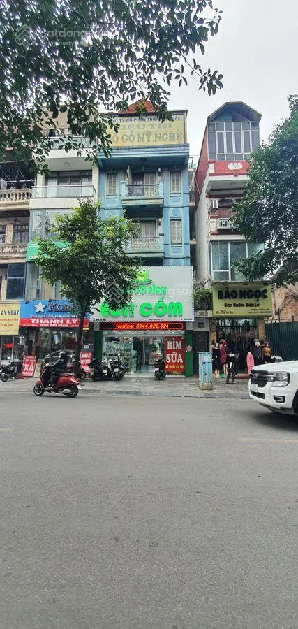 Tôi bán mặt phố lò đúc trần khát chân dt 123m2 mặt tiền 7m kinh doanhvỉa hèmặt phố vip bán 40tỷ