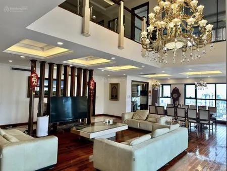 18.5 tỷ! cần chuyển nhượng căn penthouse 250m2 tại berriver 390 nguyễn văn cừ. 0975 997 ***