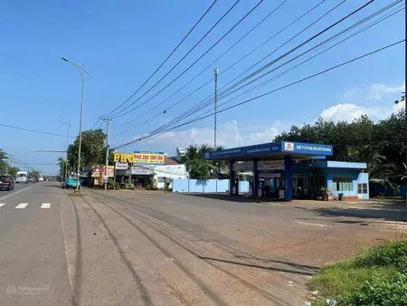 Bán đất dt 327m2 vs 20m mặt tiền nhựa song hành gần mẹ núi cúi khu cn ql20. giá chỉ 2tỷ8 có tl
