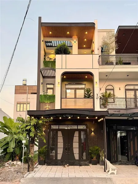 Siêu phẩm vừa hoàn thiện 1 trệt 2 lầu có sân thượng mini , ngay kdc hồng loan giá chính chủ