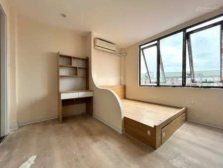 Bán nhà lê văn hiến (hv tài chính). 50 m2, 6 t, t.máy, vỉa hè ôtô tránh kinh doanh . giá 15.5 tỷ