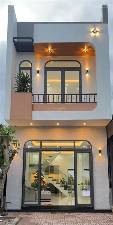Bán nhà lầu ngay bên trường học cấp 1,cấp 2 khu đô thị mỹ phước 3 bến cát bình dương.0937 948 ***