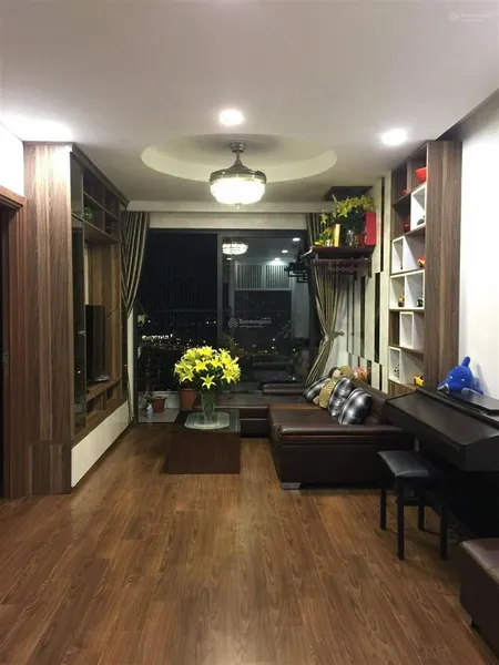 Bán căn hộ chung cư five star garden, tầng trung đẹp, ban công hướng mát, nhà đẹp ở ngay