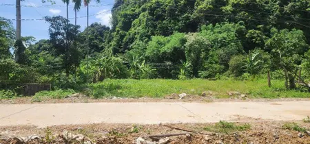 Lô góc đẹp hiếm 1.824m 1.000m đất ở mặt tiền 35m , lạc lương, yên thủy, hòa bình