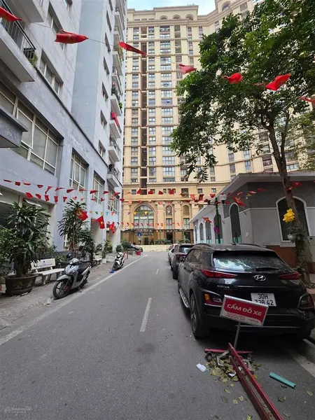 Chung cư tái định cư 2 ngủ giá đầu tư tt đống đa hàng xóm chung cư cao cấp tân hoàng minh