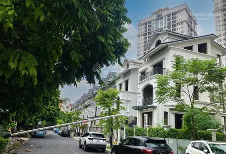 Chính chủ cần bán gấp biệt thự hdi tây hồ, mặt đường võ chí công, diện tích 135m2, giá 60 tỷ có tl.