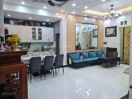 9,4 tỷ sở hữu ngay nhà tập thể 100m2, khu quân đội phố lý nam đế. tầng 1. ôtô đỗ cửa kinh doanh