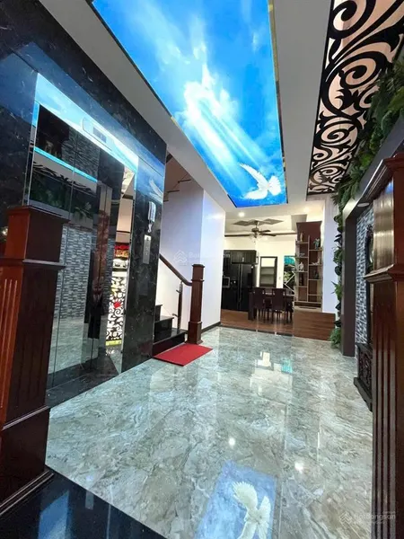 Chuyển nhượng nhà 3 tầng kđt hà quang có thang máy thiết kế tuyệt đẹp sang trọng nằm gần công viên