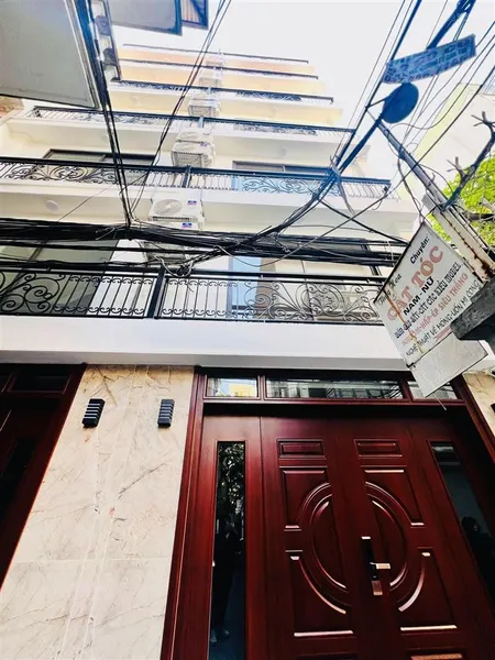 Bán nhà xuân diệu quảng an tây hồ 50m2 7 tầng thang máy cách hồ 300m thông sàn, giá thương lượng