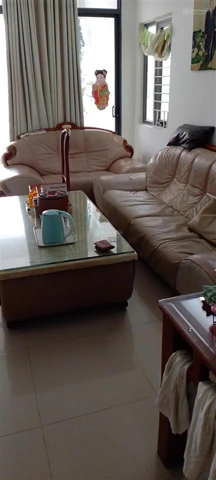 2 tỷ 750 bán căn 3pn 2wc view đông nam, full nội thất, giá cực tốt