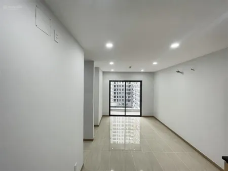 Căn hiếm hot bcons garden 59m2 2pn 2wc giá 2t040 bao thuế phí tầng trung, view lý thường kiệt