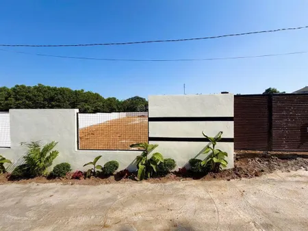 Đất kim bôi tc nhỏ view đồi núi, sẵn khuôn viên