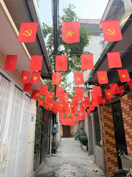 Đất đẹp trung tâm lĩnh nam, đón đầu vành đai 2.5, gần phố, nhiều trường đh lớn, dt 47m2 giá 7.5 tỷ